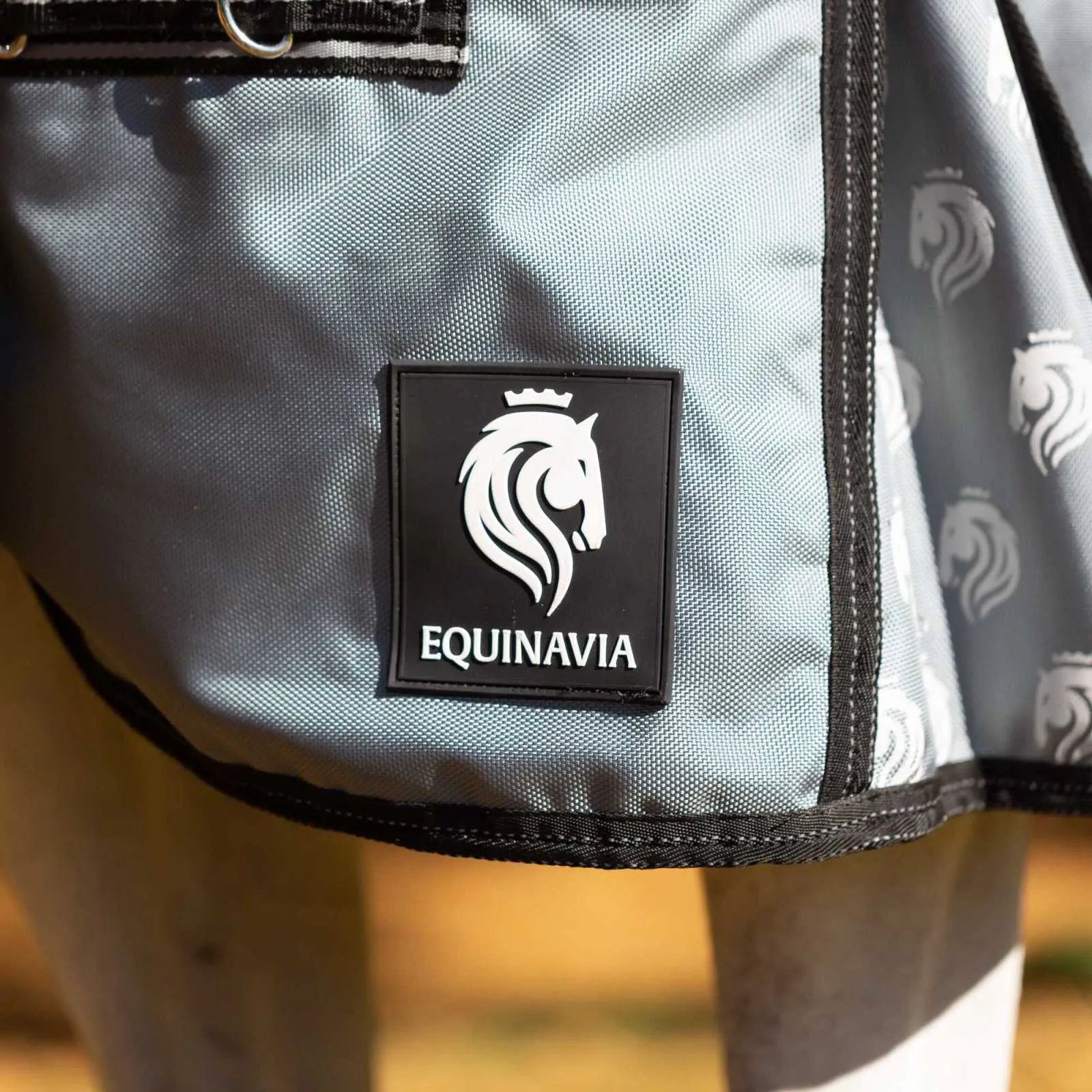 Equinavia Thunder 360 Detachable Neck Heavy Weight Turnout Blanket 300g - Pewter Gray E24013